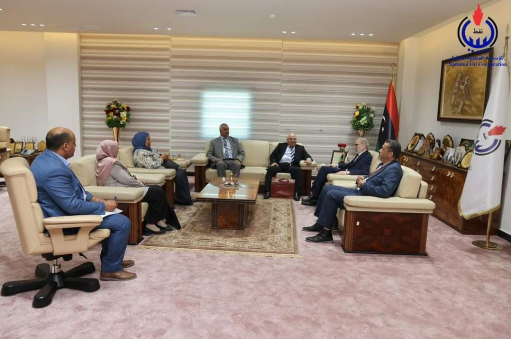 المجلس الرئاسي يعقد اجتماعاً هاماً مع محافظ المصرف المركزي