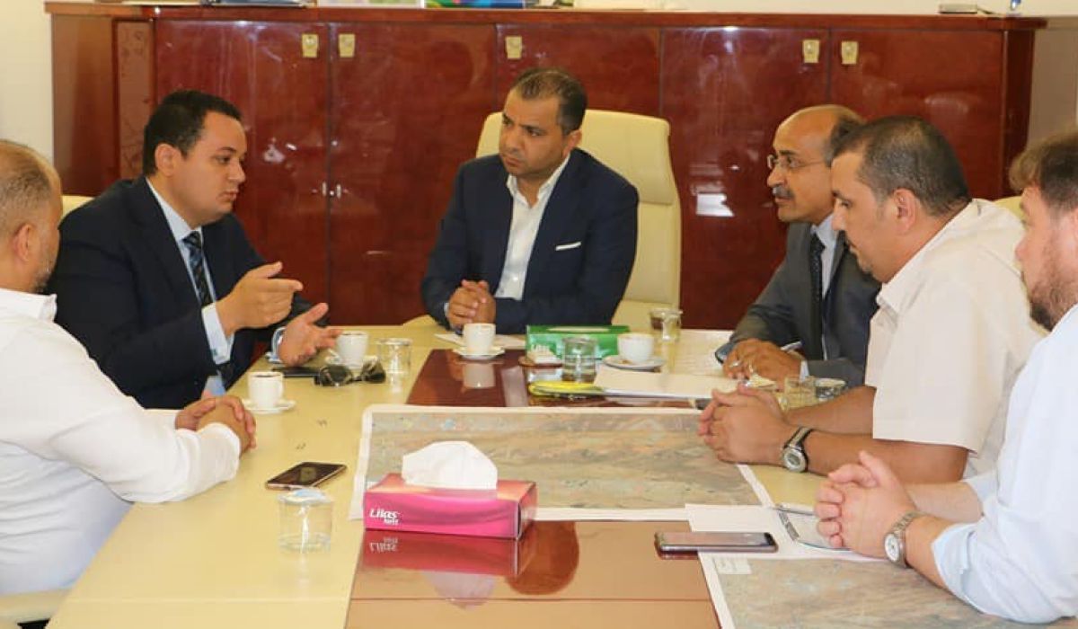 وزارة المواصلات بحكومة الوفاق تناقش الأوضاع التشغيلية لنقل حركة الملاحة الجوية لمطار مصراتة