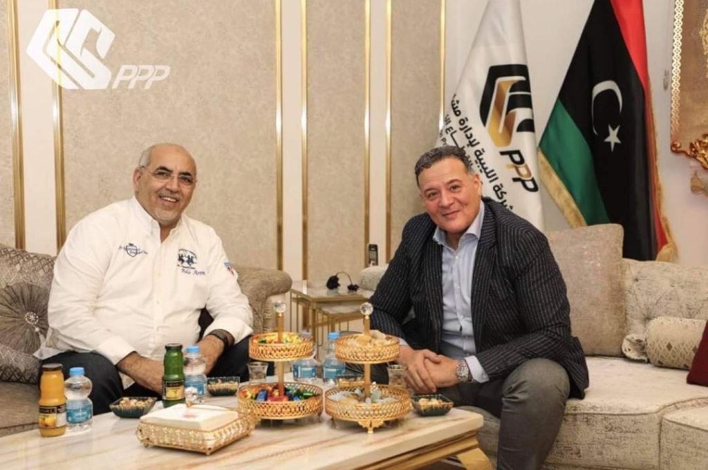 فريق مشروع السيولة بالمصرف المركزي يؤكد استمراره في إرسال شحنات إضافية لبعض المصارف..ويتوجه بالشكر لعدد من المسؤولين بها
