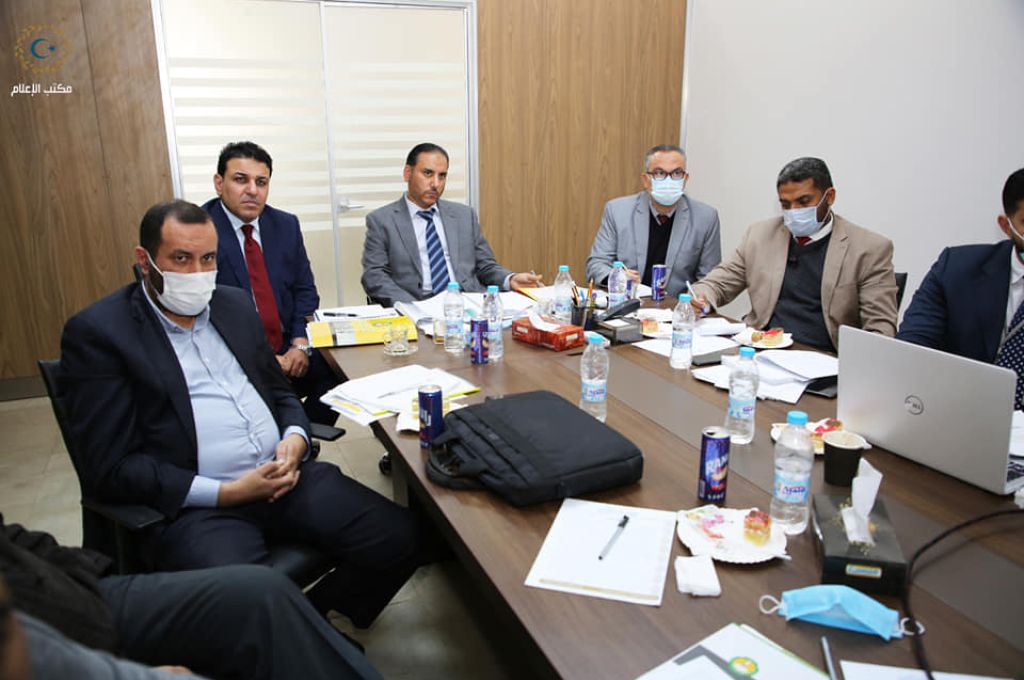 محافظ مصرف ليبيا المركزي طرابلس يلتقي بسفير دولة إيطاليا في ليبيا