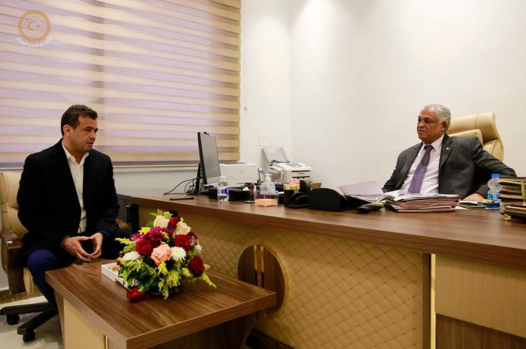 "القطراني" يؤكد على تحسين مستوى الخدمات بمناطق الهلال النفطي