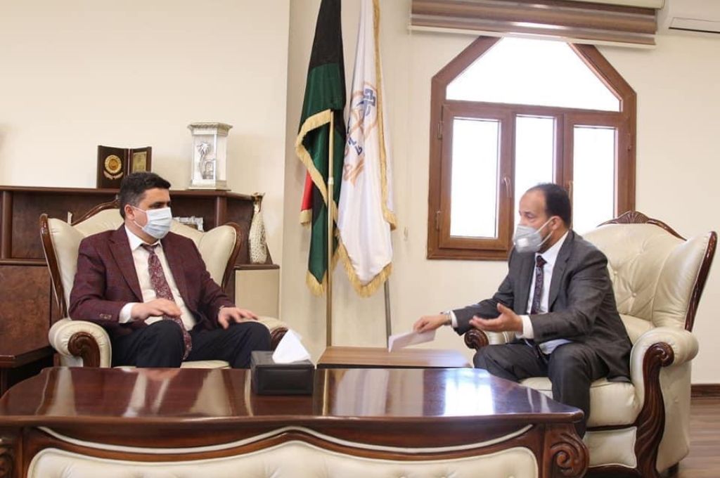 خاص.. وزير المالية يوجه مراسلة هامة لوزير النفط تفيد بقرار مخالف لمجلس إدارة مؤسسة النفط ..تعرف على التفاصيل