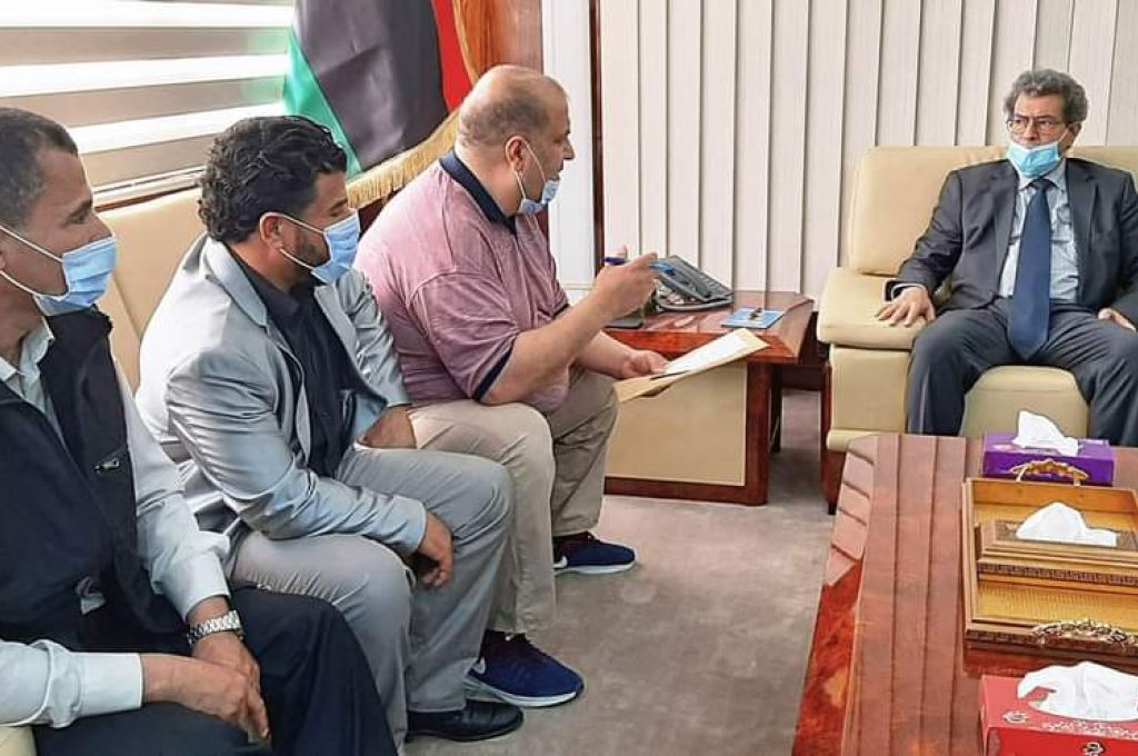خاص: الوحدة يؤكد توفر السيولة ..ويفصح عن سقف السحب ومباشرة توزيعها إلى يوم العيد