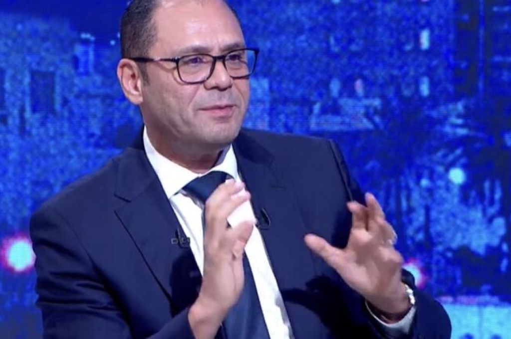 إحباط عملية لتهريب شحنات من الأدوية ومستحضرات التجميل والتبغ عبر بوابة جنوبي مدينة البيضاء