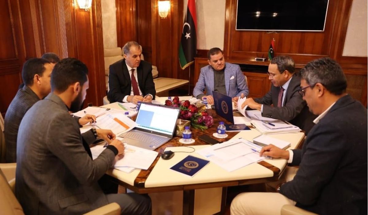 "الدبيبة" يشدد على ضرورة التوزيع العادل للمشروعات