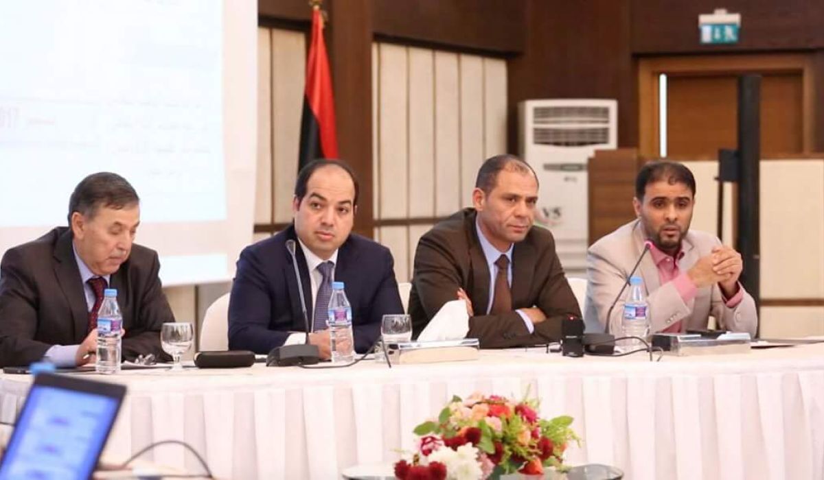 الرئاسي ينظم حلقة نقاش حول برنامج الإصلاح الاقتصادي في ليبيا