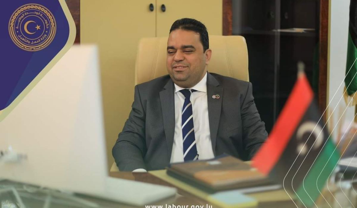 "العابد" يجتمع مع نظيره الفلسطيني عبر الدائرة المغلقة بتطبيق ZOOM
