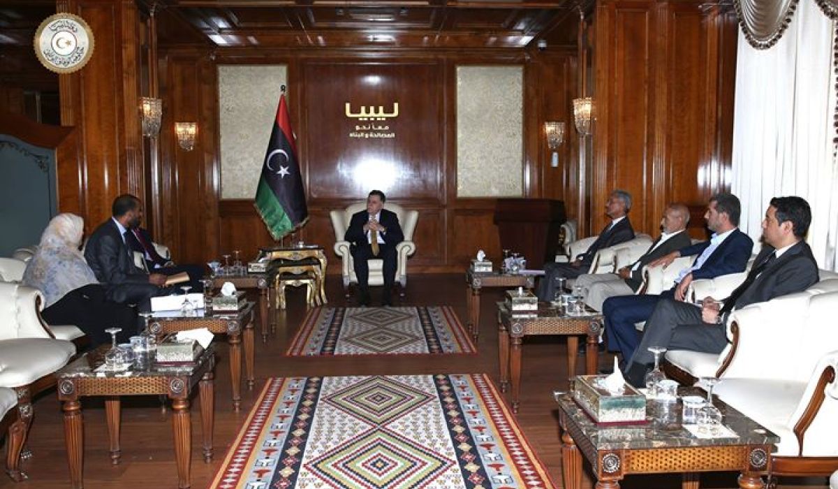 رئيس المجلس الرئاسي يستقبل عميد بلدية يفرن