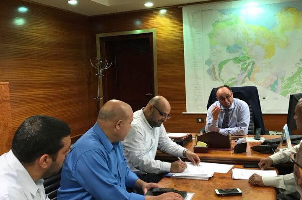 صنع الله : سيطرة "المارق الجضران" على الموانئ النفطية سيكلف ليبيا خسائر بقيمة 880 مليون دولار شهريا