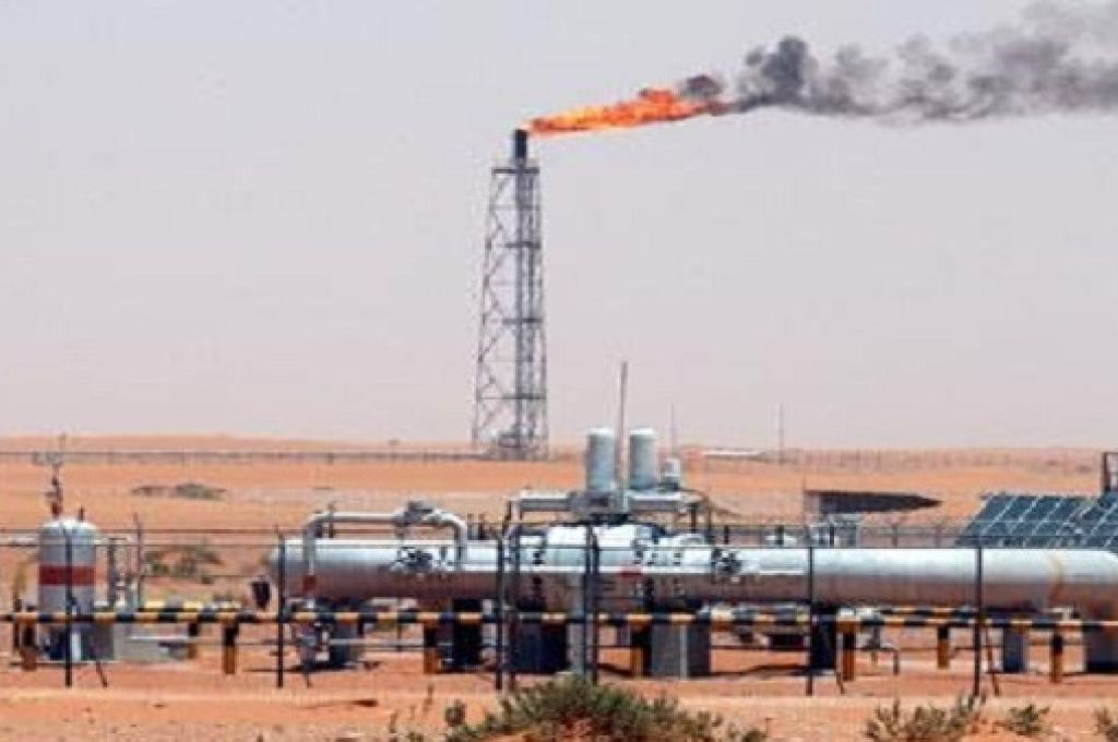 الكبير يستعرض مع ستيفاني ما تم إنجازه في برنامج الإصلاح الاقتصادي