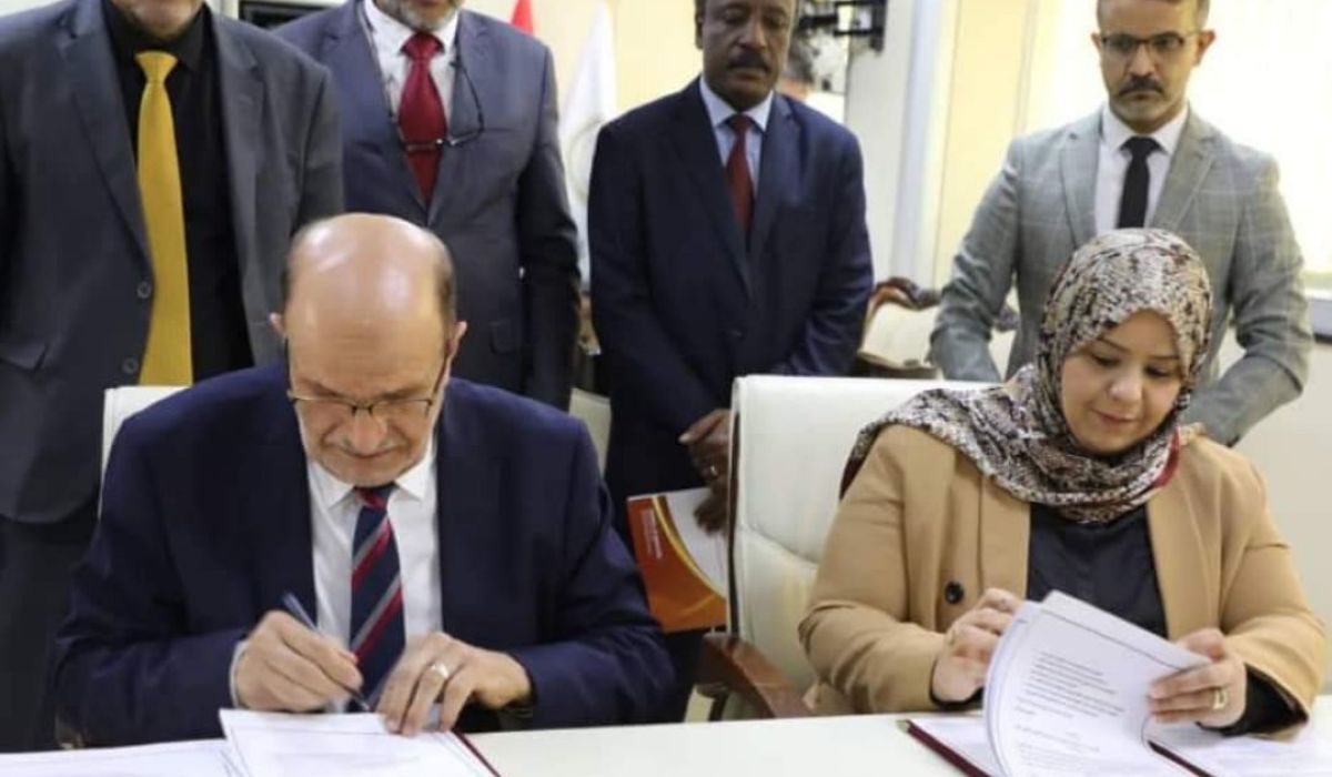 "الكيلاني" توقع اتفاقية تعاون مشترك مع المجلس الوطني للتطوير الاقتصادي والاجتماعي
