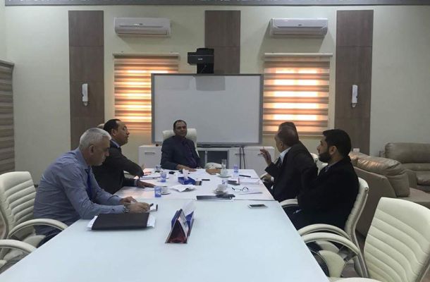 وزير الاقتصاد يناقش المشاكل التي تواجه الجهات التابعة للوزارة