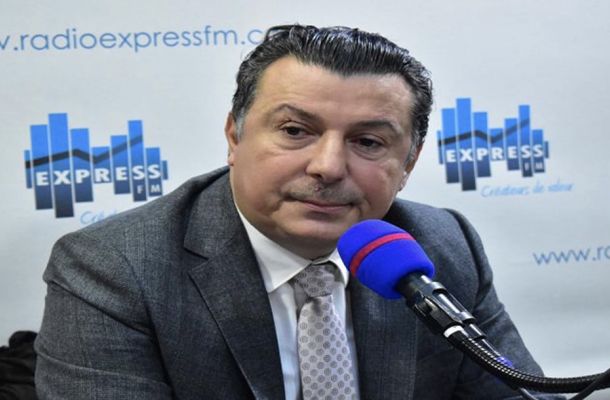 خاص.. مؤكداً على أهمية توحيد الميزانية.. محافظ مصرف ليبيا المركزي يُطلع عقيلة صالح على التحديات التي تواجه رفع قيمة الدينار