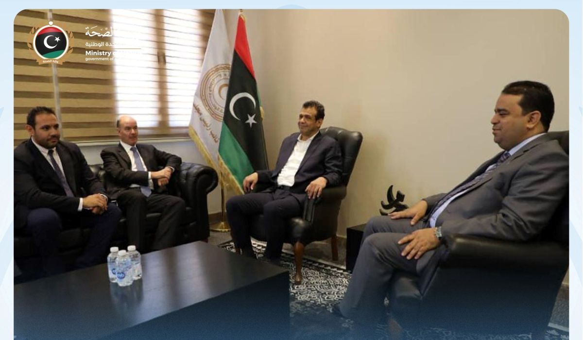 وزير الصحة بحكومة الوحدة الوطنية يبحث مع السفير السويسري التعاون المشترك في المجال الطبي بين ليبيا وسويسرا