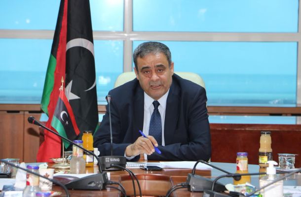 الدولار يشهد إنخفاضاً