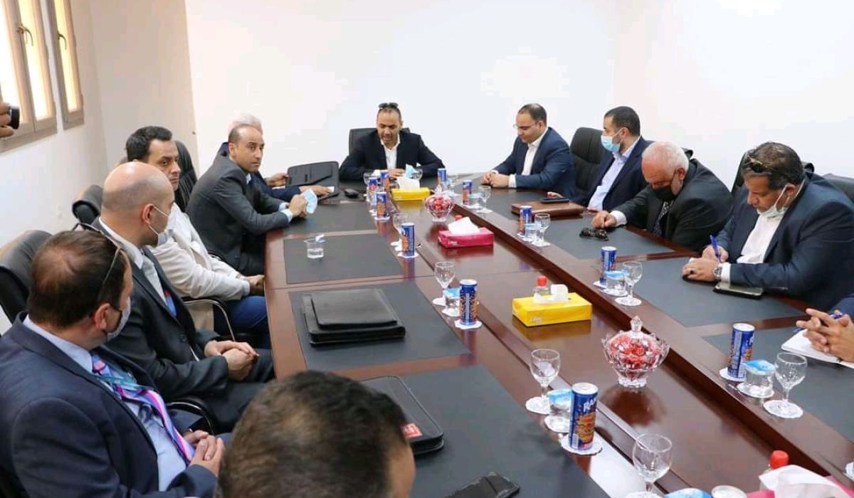 المواصلات تناقش مع وفداً من دولة مالطا كيفية الوقوف على جاهزية المطارات الليبية لاستقبال الرحلات الدولية
