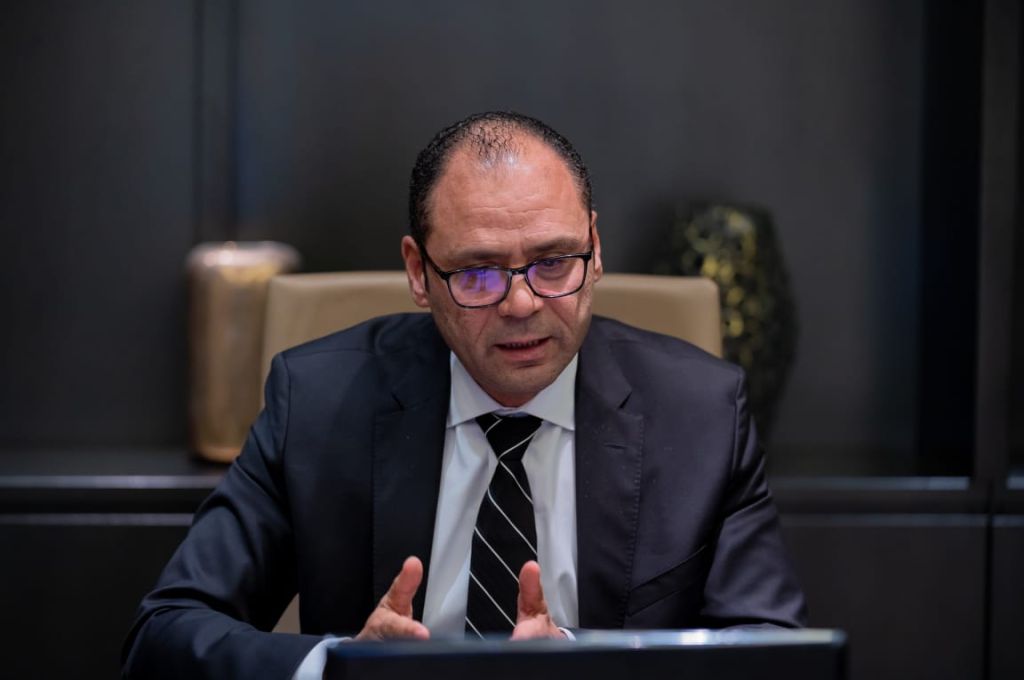 موقع المونيتور: مجموعة فاغنر الروسية هي من تقرر مصير النفط الليبي جنوب البلاد ..وهذه علاقتهم بالجماعات الليبية المهربة