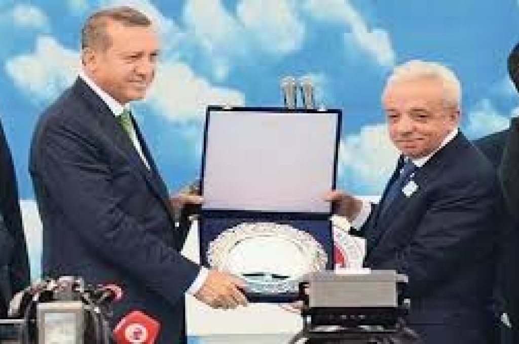 مبعوث المملكة المتحدة التجاري يؤكد تطلع بلاده لتطوير علاقات التعاون مع ليبيا