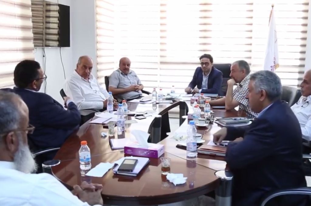 المسلاتي لصدى : الوقود متوفر وشركة البريقة ليست مسؤولة عن ازدحام المحطات والتهريب