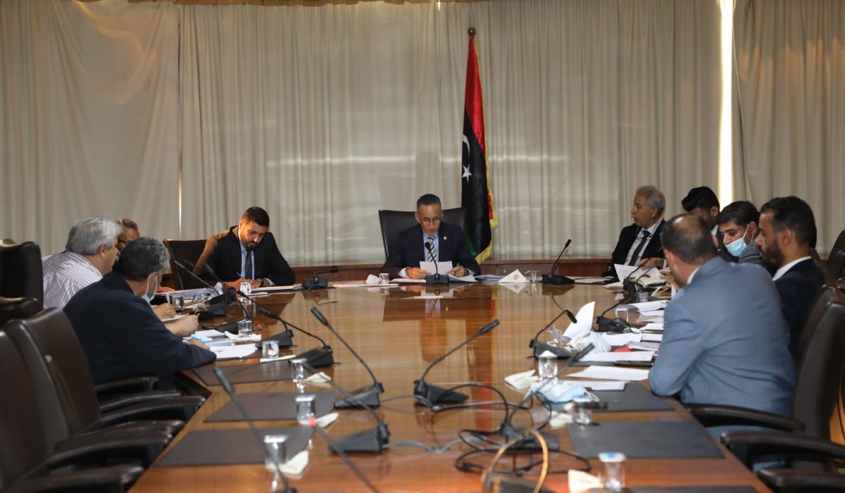 الحويج يبحث مع وكلاء الوزارات تفعيل دور صندوق ضمان الائتمان في دعم الاقتصاد الوطني
