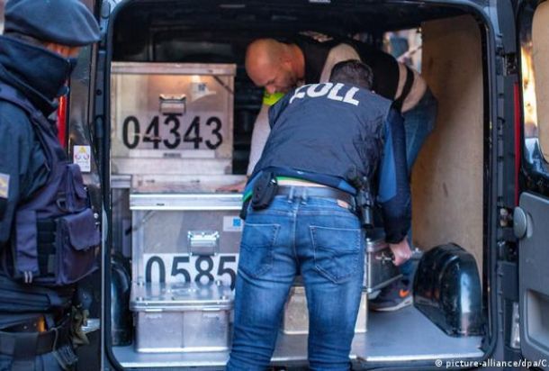 وول ستريت جورنال الأمريكية تتحصل على نسخة من رسالة نصية تلقوها سكان مدينة درنة "أبقو في المنزل" وتكشف عن سبب الكارثة