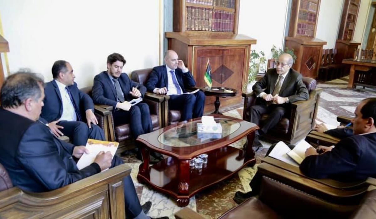 الكبير يناقش مع رئيس بعثة الأتحاد الأوروبي " القائمة السوداء "