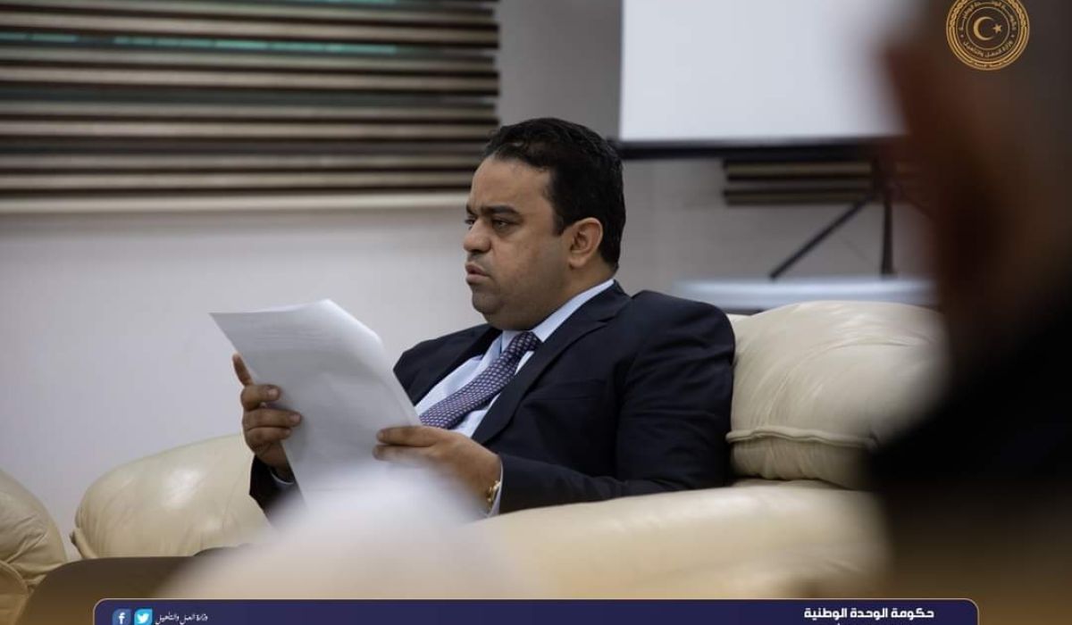 "العابد" يجتمع مع سفير جمهورية البنغلاديش الشعبية لدى ليبيا لبحث سُبل التعاون المشترك بين البلدين
