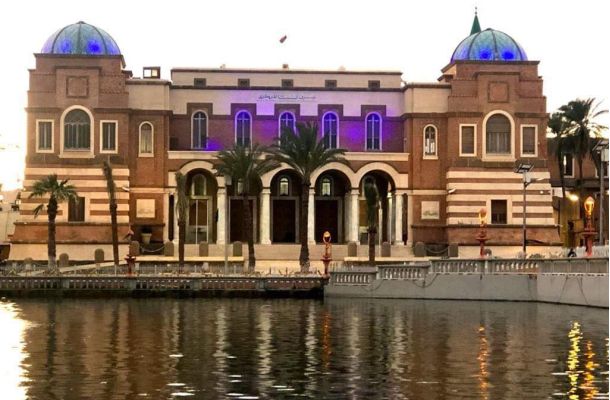 مدير عام مصرف الجمهورية: تأبين شهداء درنه