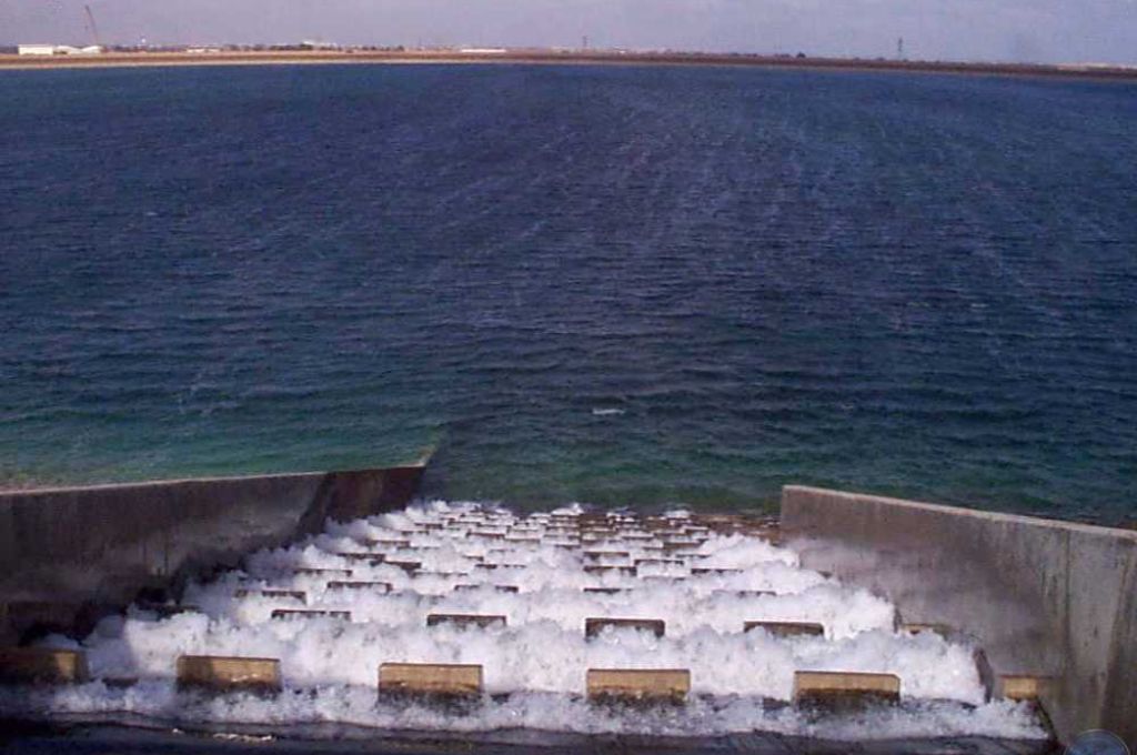 الليبيون وحدهم الذين يشعرون بتكلفة الحصار النفطي