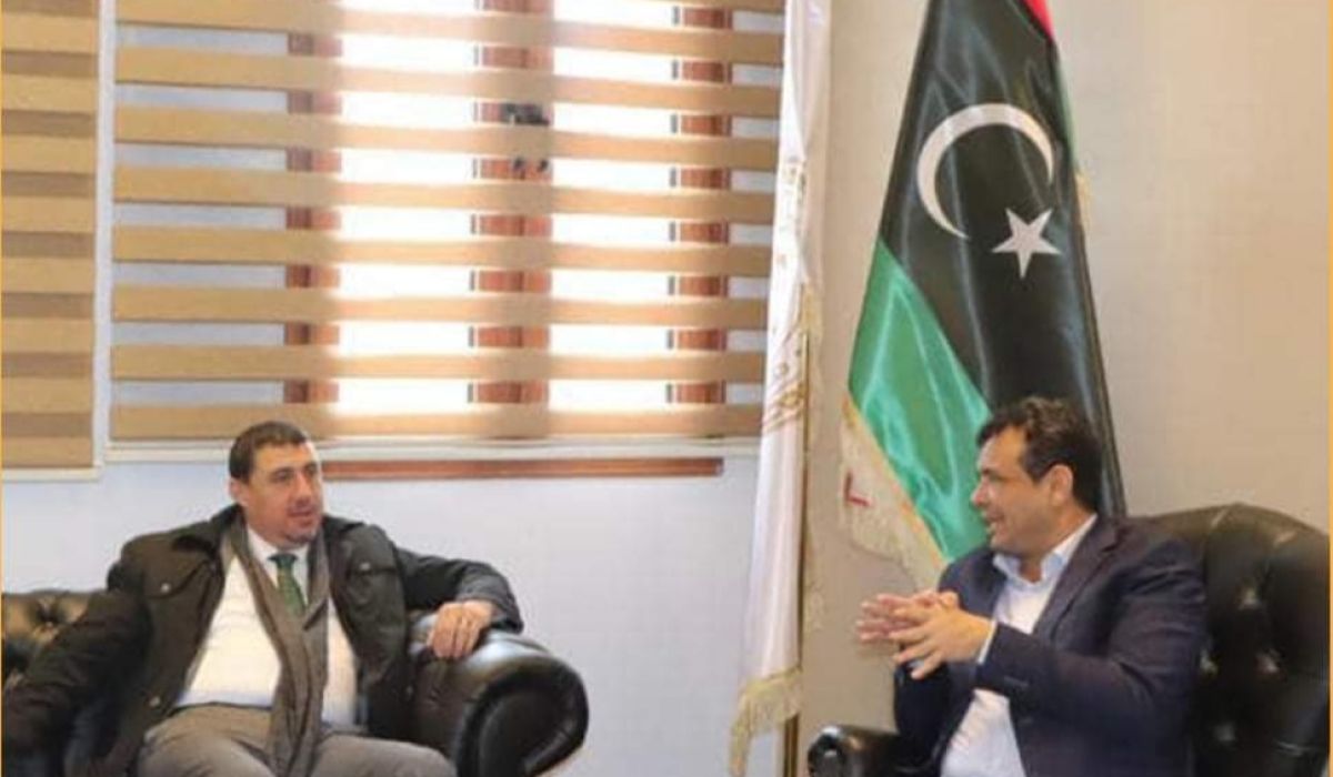 "أبوجناح" يتابع مراحل تهيئة تجهيز ديوان المنطقة الجنوبية