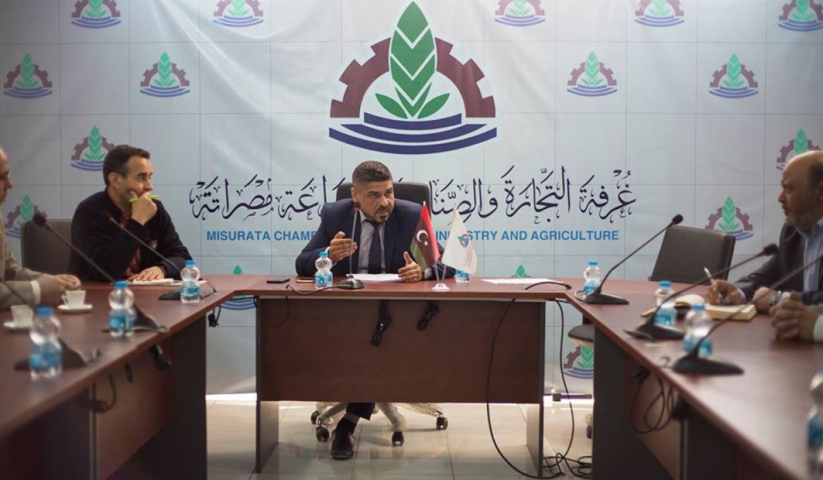 غرفة التجارة مصراته تبحث آلية دعم مركز الرقابة على الأغذية والأدوية
