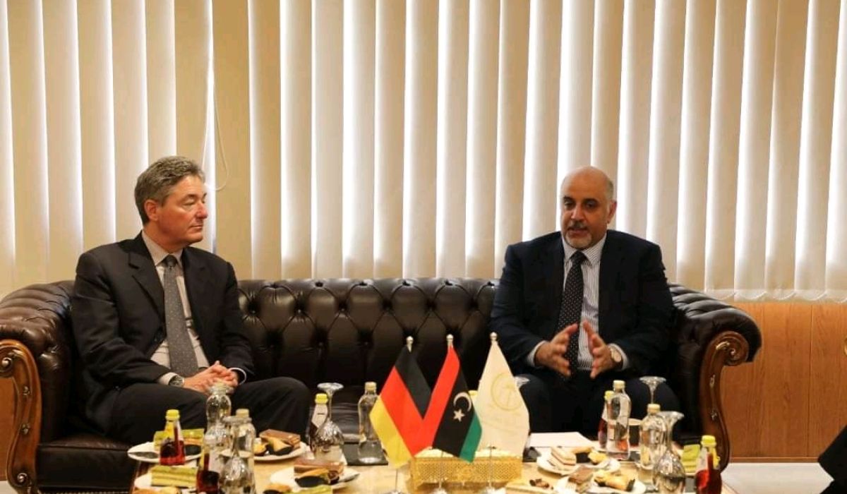 وزير التخطيط يبحث مع السفير الألماني خطط التنمية المناسبة وإعادة هيكلة القطاع المالي والمصرفي والأسواق المالية