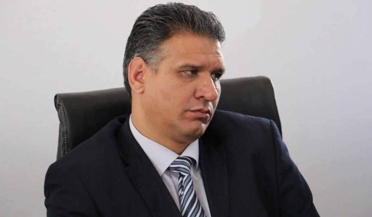 خاص.."قزيط": مجلسي الدولة والنواب ملزمون على تغيير المناصب السيادية
