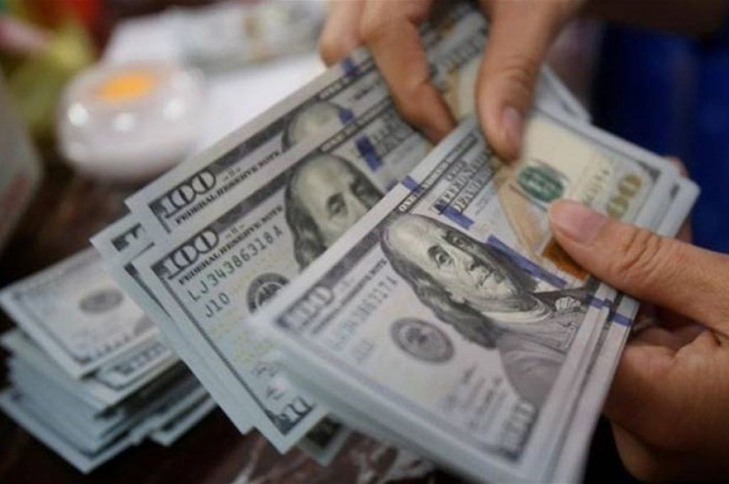 "الثني" يعلق جميع الاجتماعات بكافة الوزارات والهيئات إلى حين إشعار آخر