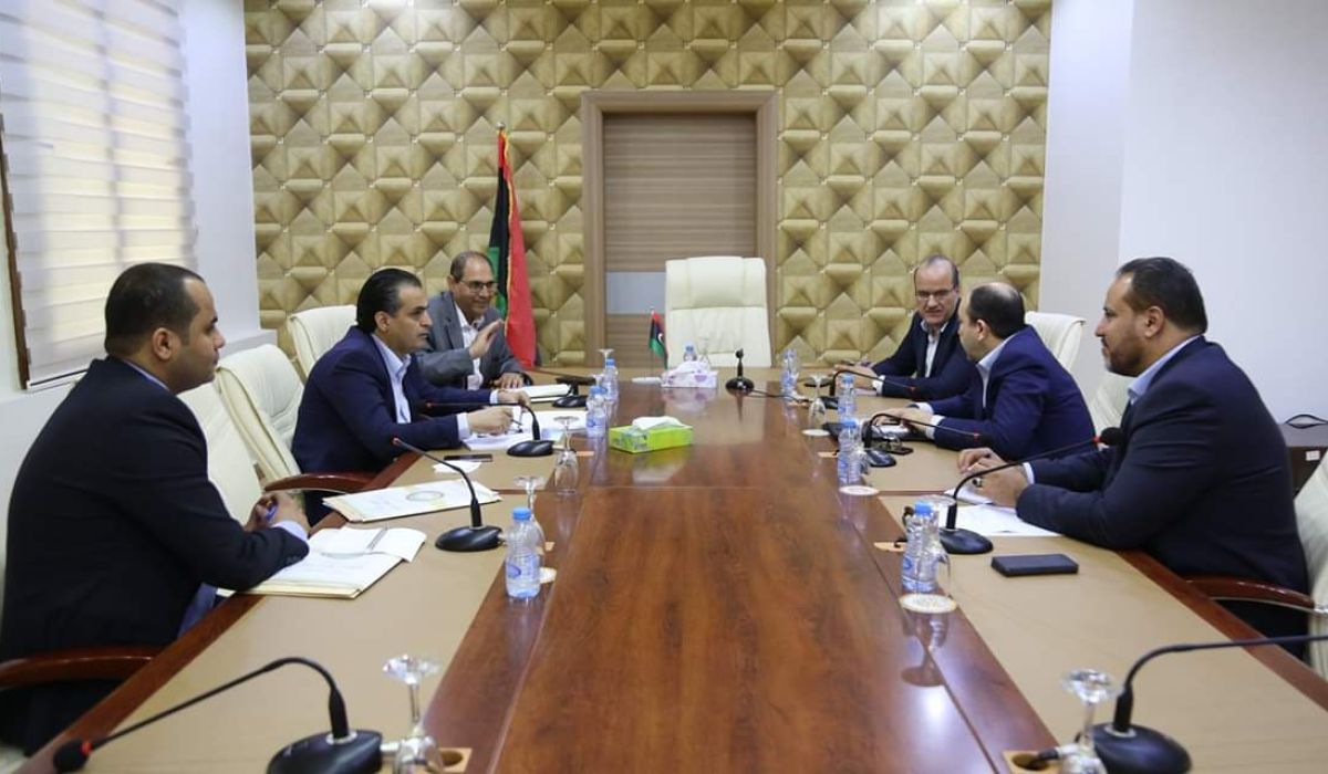 لجنة الطوارئ تناقش مع المدير التنفيذي للعامة للكهرباء وضع التدابير اللازمة لاحتواء أزمة انقطاع الكهرباء