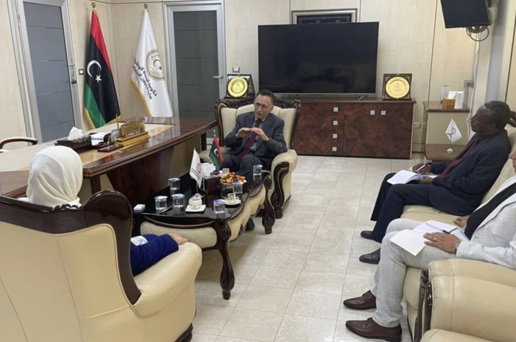 خاص.. فريق السيولة يكشف لصدى وصول 60 مليون لسبها .. وهذه التفاصيل