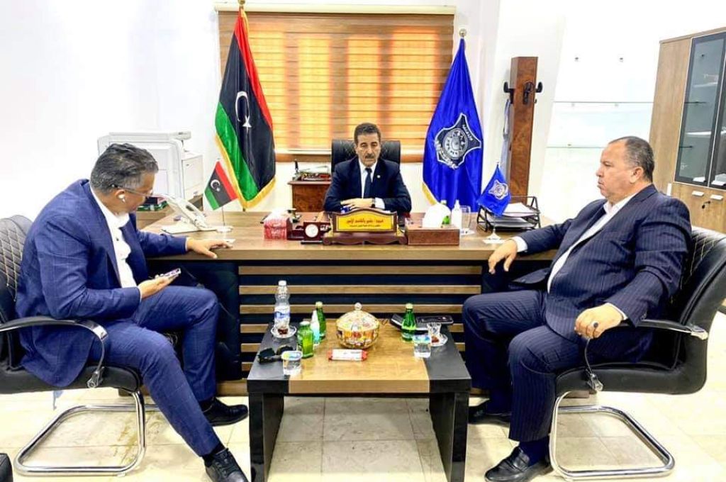 شكشك يجتمع مع وزيرة الشؤون الاجتماعية لمناقشة خطة استكمال مشروعاتها والشروع في برامج تدريبية مشتركة