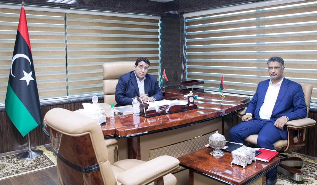 المنفي يبحث مع العامة للكهرباء مدى إمكانية معالجة الخلل بالشبكة وبالإضافة إلى العمل على تقليل ساعات طرح الأحمال