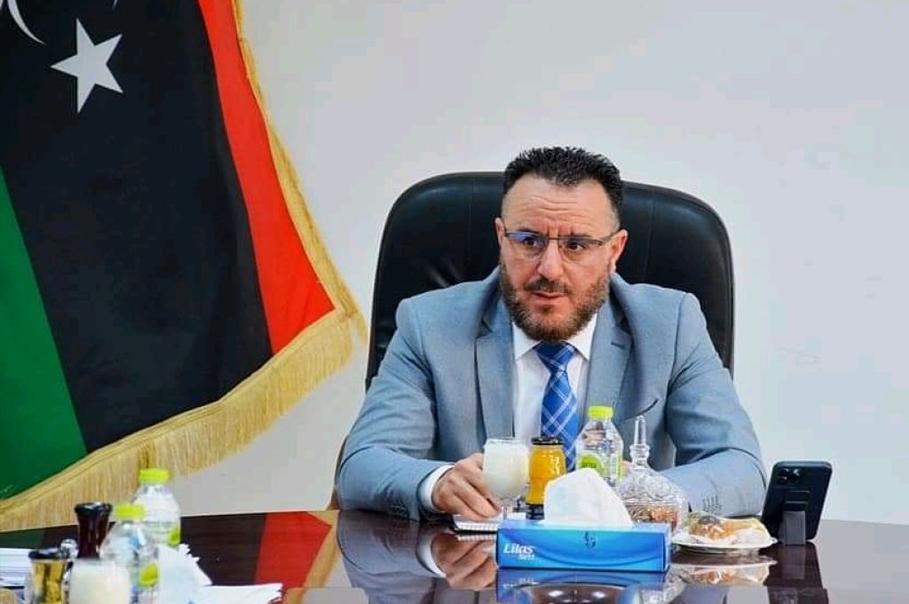 الدبيبة يناقش إجراءات زيادة المتقاعدين والافراجات المالية المختلفة