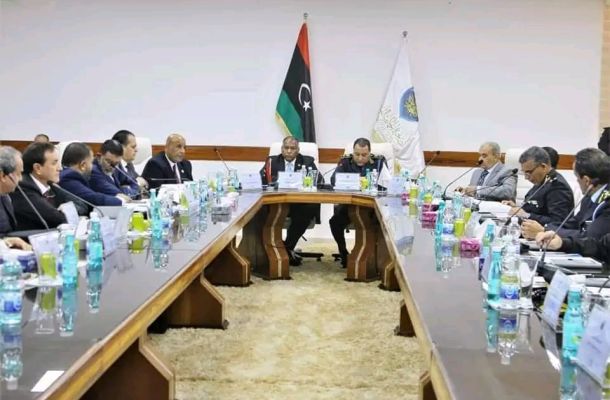 البريقة لتسويق النفط تبحث الصعوبات التي تواجه المستخدمين في قطاع النفط