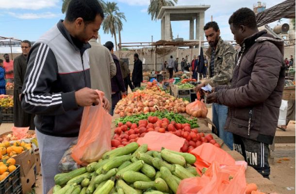 أزمة الكهرباء في ليبيا تعمق مأساة الليبيين و معاناة لا نهاية لها