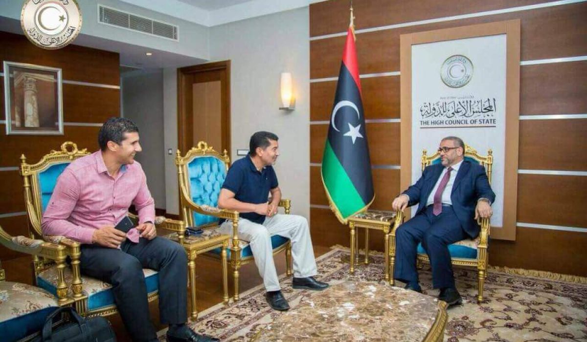 المشري يناقش مع بن ساسي كيفية توفير مبالغ مالية لإستكمال مستشفى زوارة المركزي