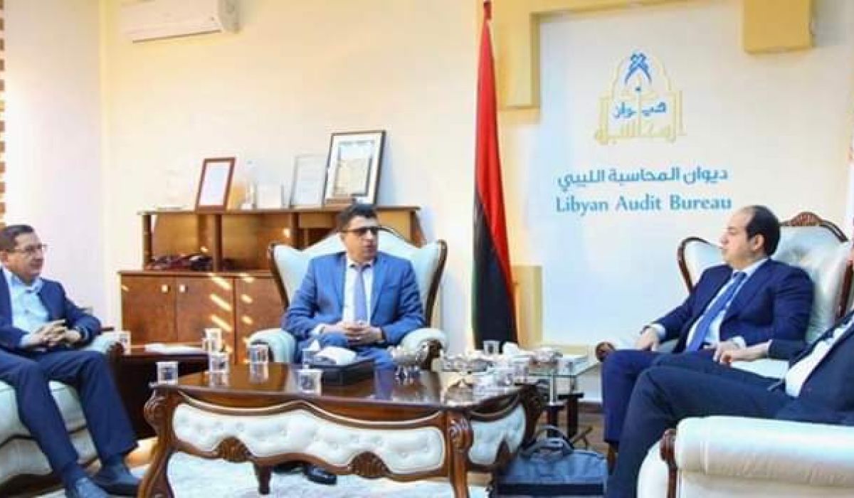 معيتيق يبحث مع رئيس ديوان المحاسبة ووزير مالية الوفاق الترتيبات المالية لسنة 2020