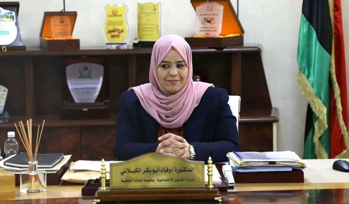 "الكيلاني" تؤكد على صرف منح المهجرين بعدة مناطق