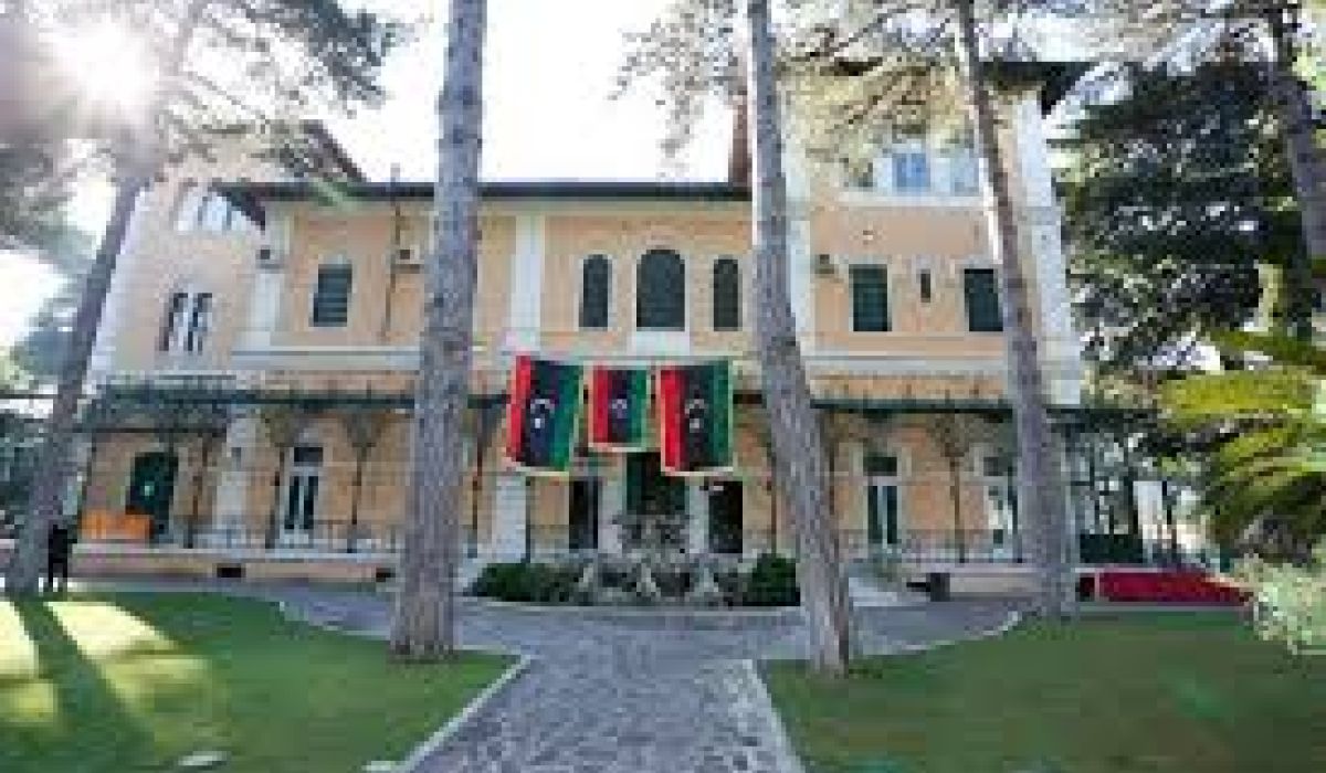 قدور سفير ليبيا في الأتحاد الأوروبي يؤيد الأجتماع حول ليبيا في أيطاليا