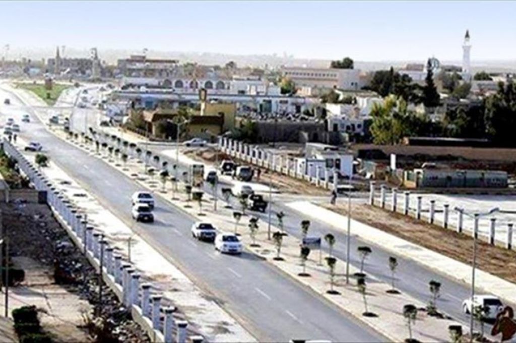 خلال زيارته إلى مستودع سبها النفطي… صنع الله يؤكد على استمرار وصول الوقود