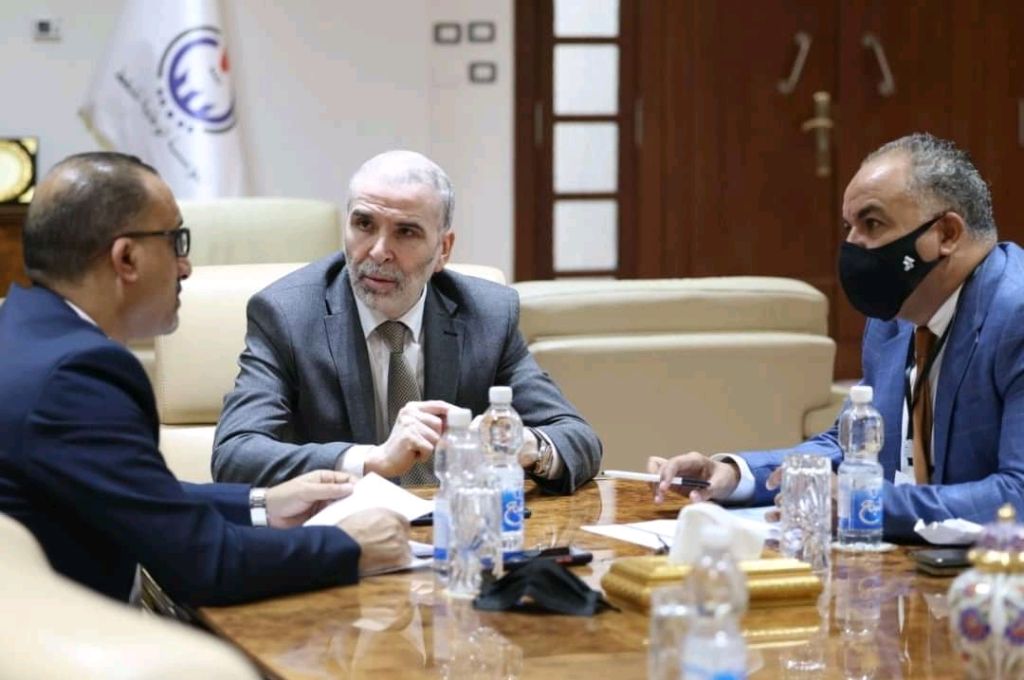 الدبيبة يناقش إجراءات زيادة المتقاعدين والافراجات المالية المختلفة