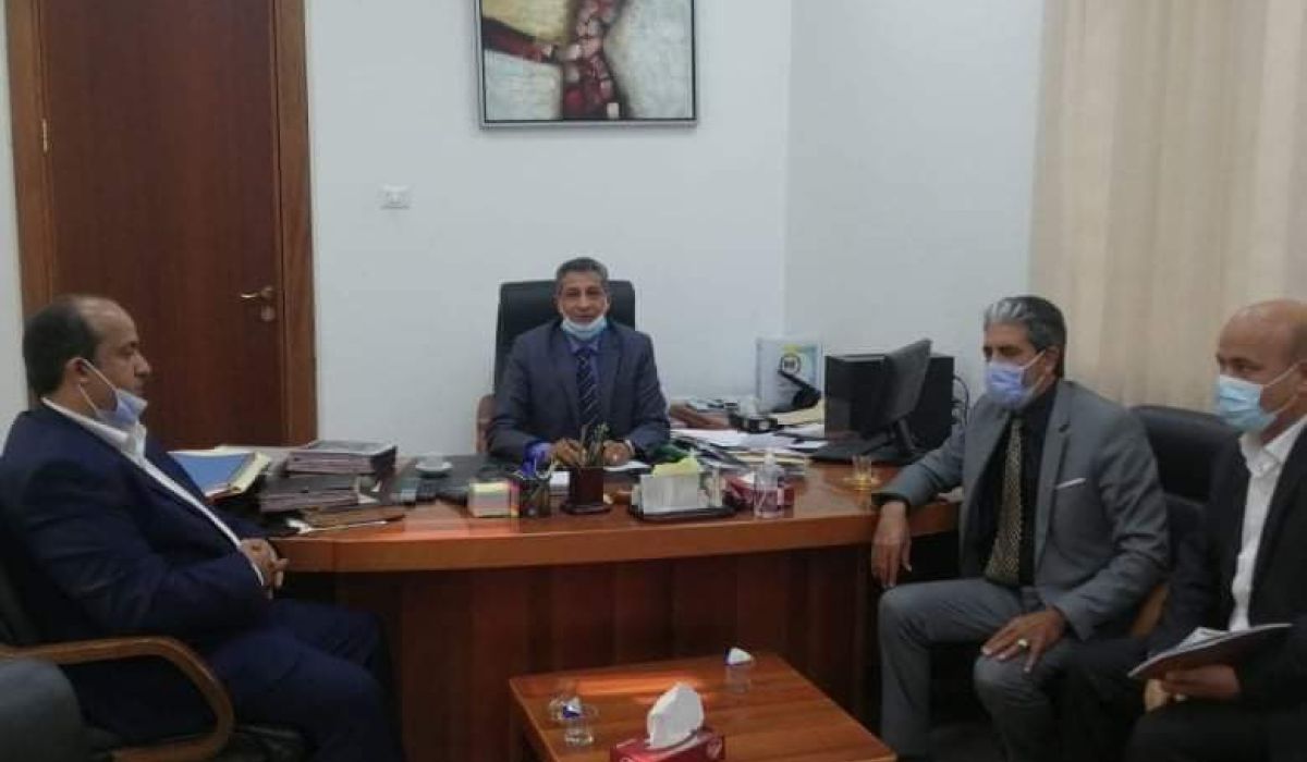 عميد بلدية بني وليد يجتمع مع وكيل الإسكان والمرافق بالوفاق