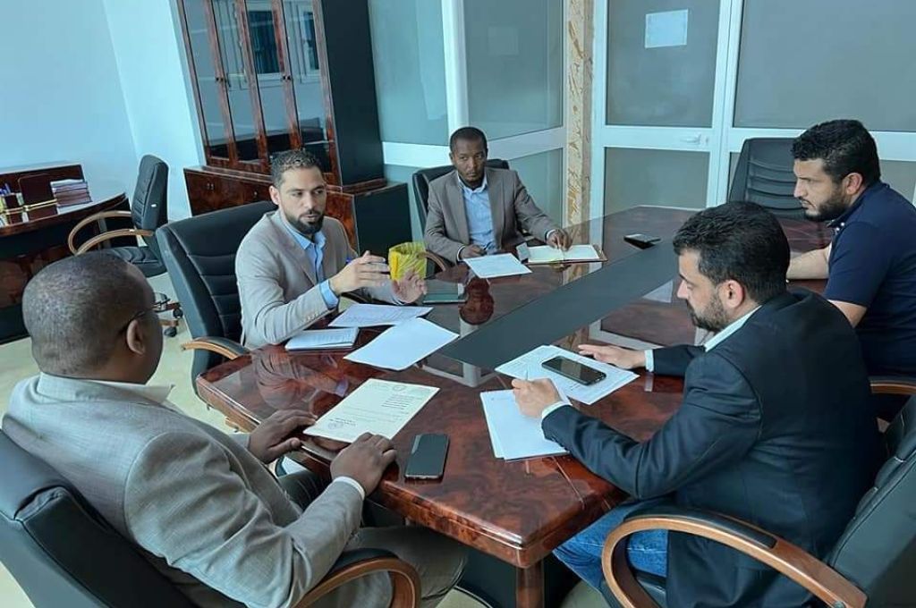 الوحدة فرع زليتن يعلن عن البدء في قبول طلبات شراء النقد الأجنبي