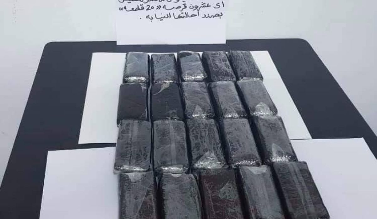 مكافحة المخدرات تضبط تاجرًا ليبيًا يروج للمخدرات بطرابلس